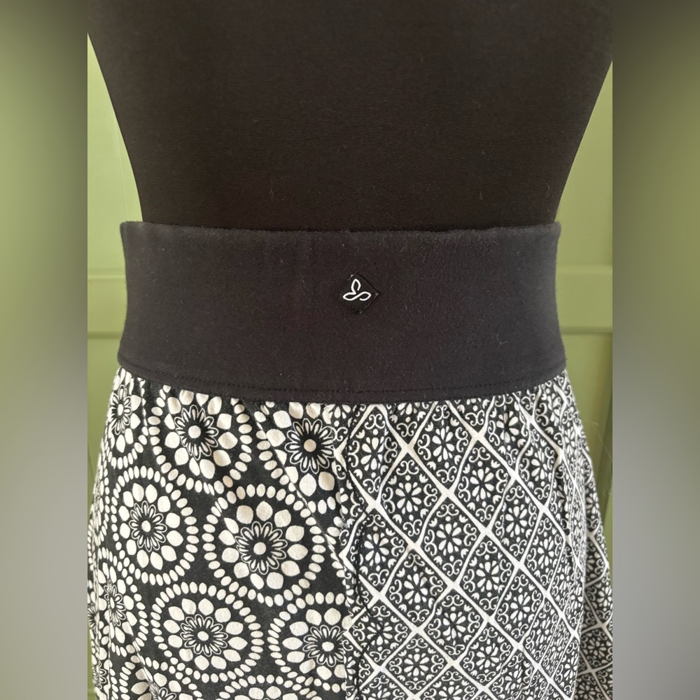 Prana Lisette Skirt Black White Mixed Print A-Line Organic Cotton - Size S - Picture 3 of 4